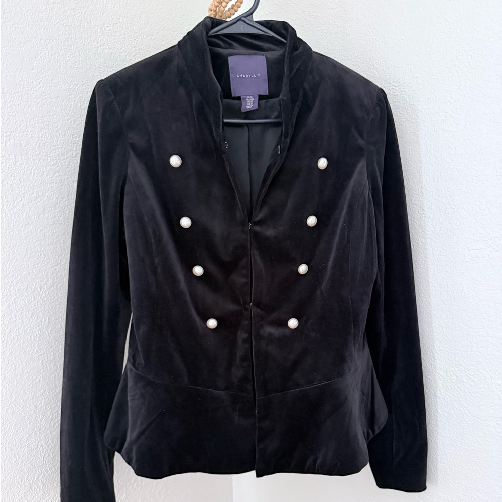 Amaryllis Black Velvet Jacket